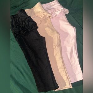 3 Set Of Ruffle Leggings